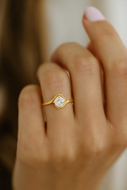 Asscher Cut CZ Wave Ring – 18K Yellow Gold Plated