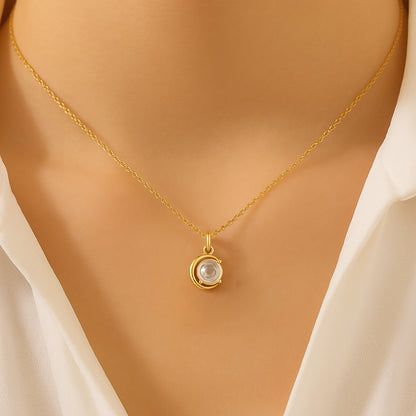Clear CZ Round Pendant Necklace in 18K Gold Plating